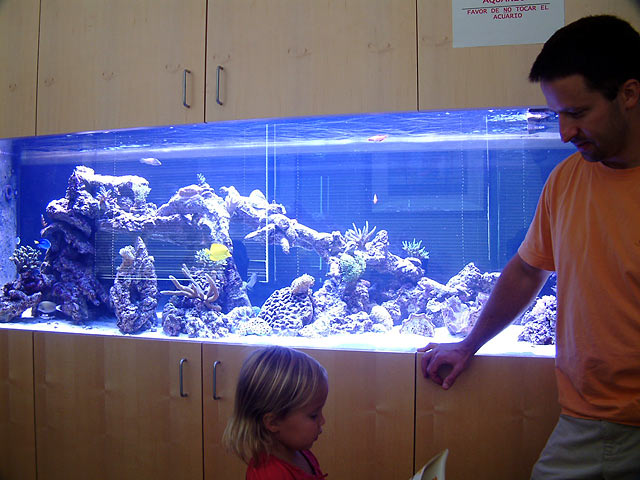 mike with daughter - Austin - Mike's 450g reef